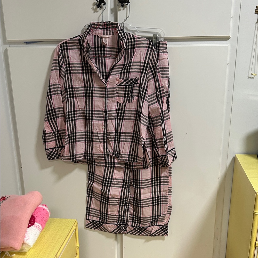 Victoria's Secret Cotton Flannel Pink and Black Plaid Pajama Set Small Petite
